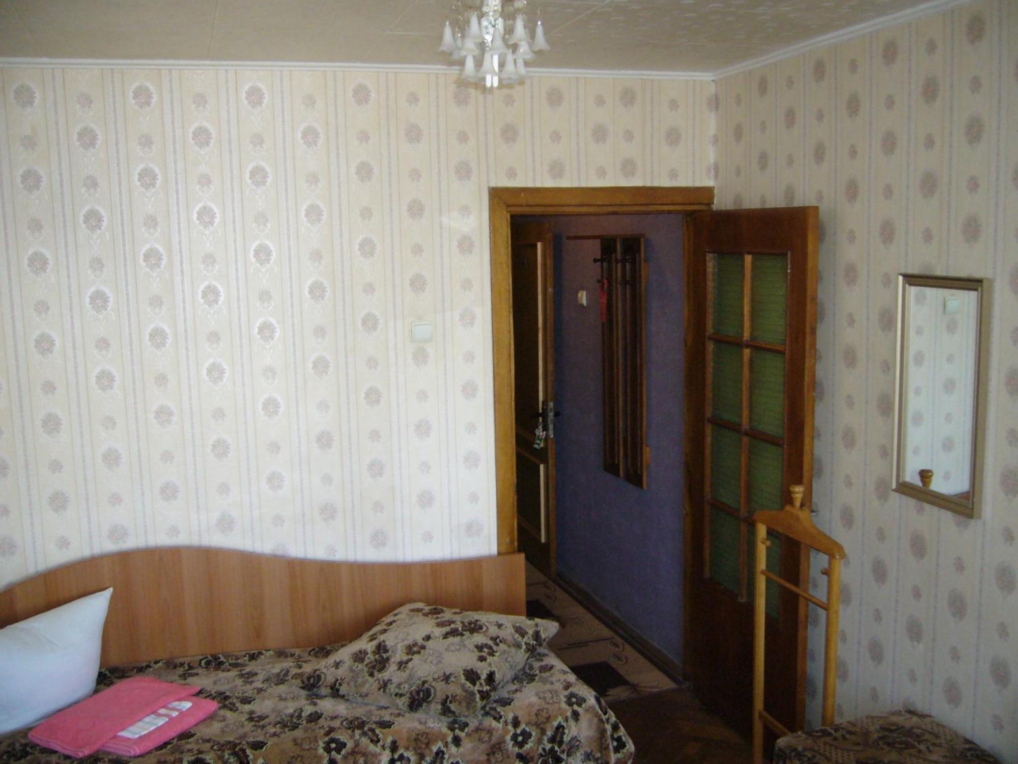 Hotel Profspilkovyi 루치크 외부 사진